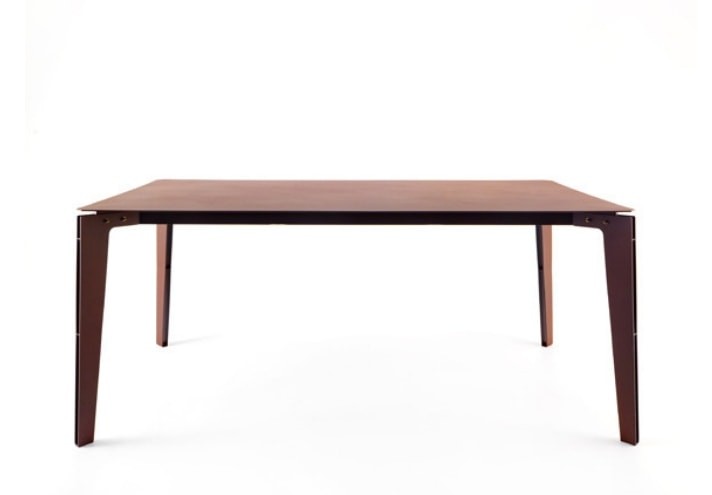 Corten-Möbel-Einrichtung-hergestellt-in-Italien-Stahlmöbel-LEGGERO_001 | Tisch aus Corten