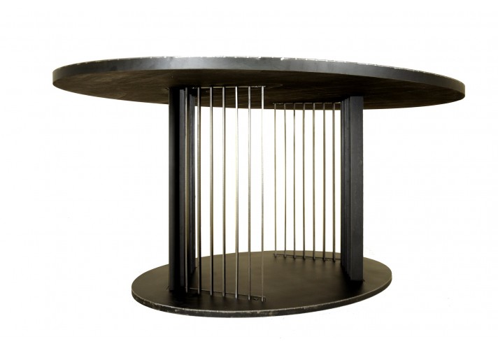 Corten-Möbel-Einrichtung-hergestellt-in-Italien-Stahlmöbel-OVOV | Tisch aus Stahl